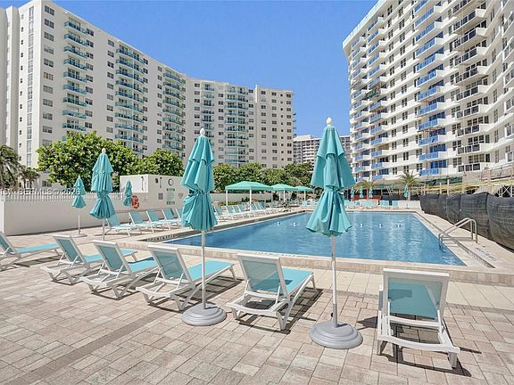 3rd image of 3725 S Ocean Dr APT 1419