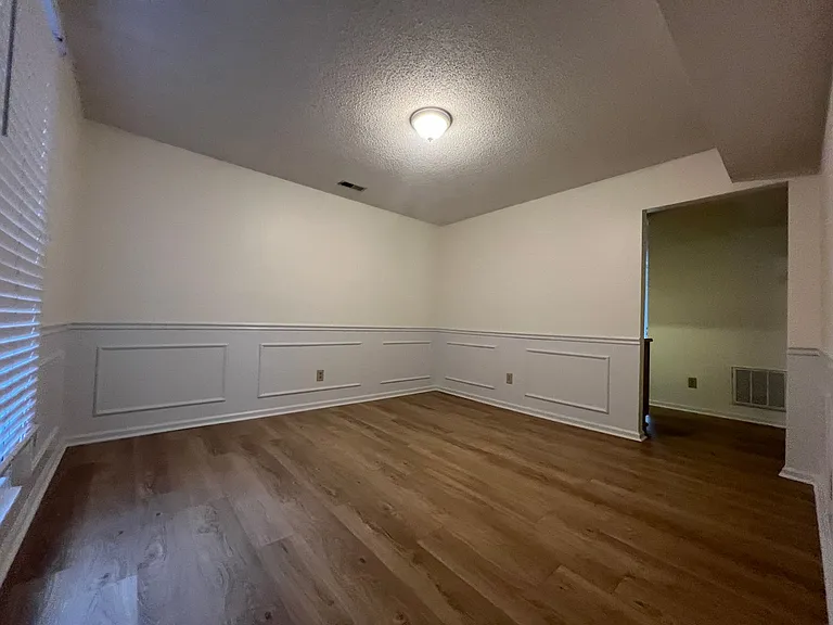 6428 Whitewater Dr — Photo 8