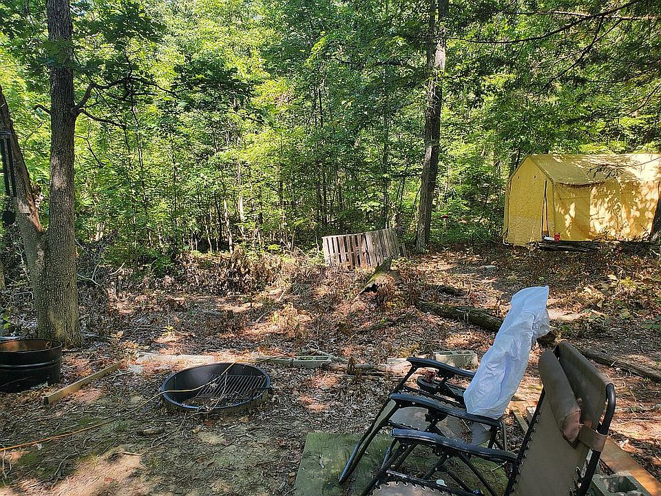2nd image of 3743 Yellow Dog Rd