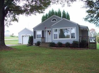 221 Plummer Rd, Stokesdale, NC 27357