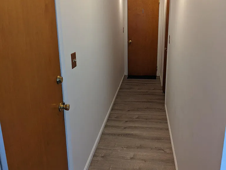 75 Webster Ave #1 — Photo 28