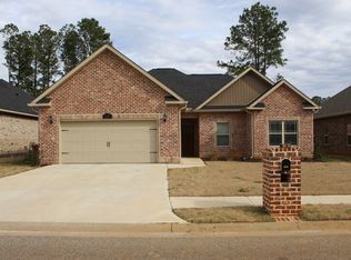 107 Pilgrim Mill Trl, Warner Robins, GA 31093