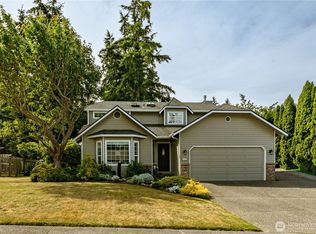 1571 SW 2nd Court, Oak Harbor, WA 98277