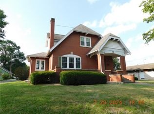 302 E Market St, Salem, IN 47167
