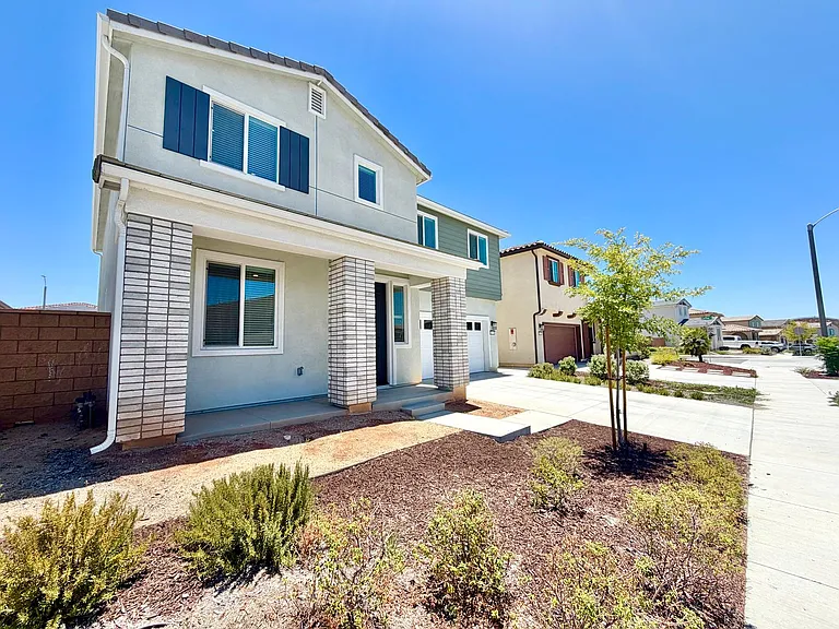 34390 Coconut Cir — Photo 3