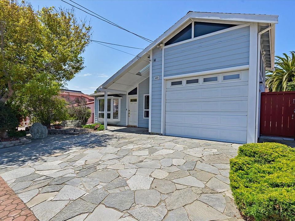 1st image of 621 Hillside Blvd