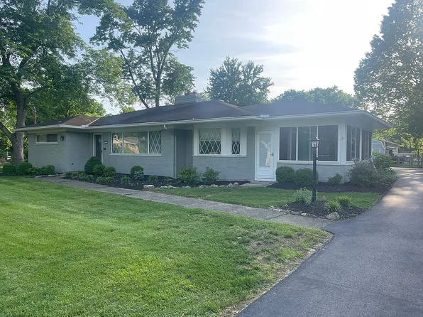 445 Hilltop Ln, Cincinnati, OH 45215