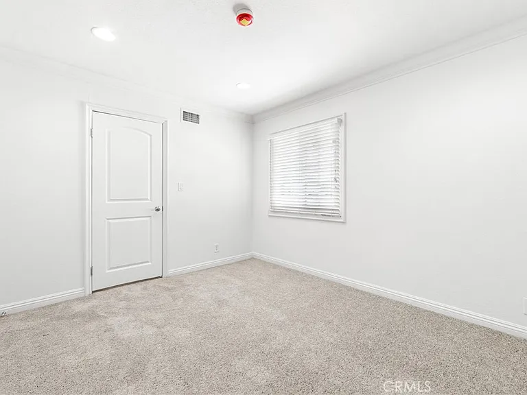 5892 Meadowlark Dr — Photo 21