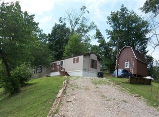 417 Cross Rd, Belpre, OH 45714