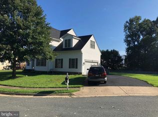 125 Greenhill Ln, Fredericksburg, VA 22405