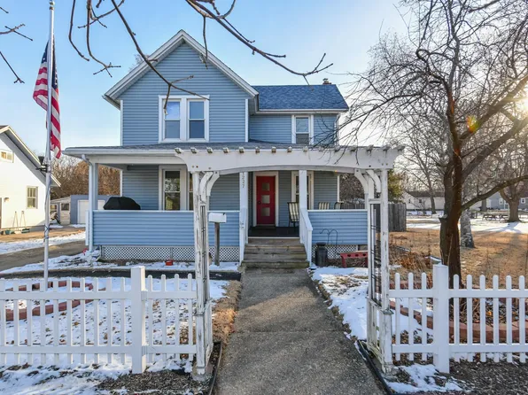 1227 Jerome Ave, Janesville, WI 53546