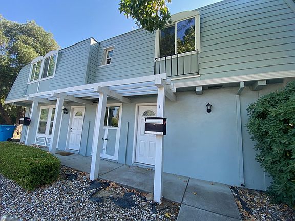 2nd image of 500 Grandview Dr #1