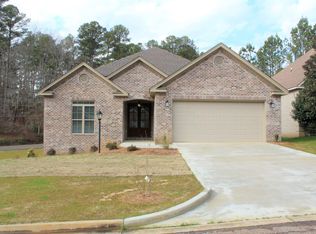 47 Eagle Cove Rd, Columbus, MS 39705