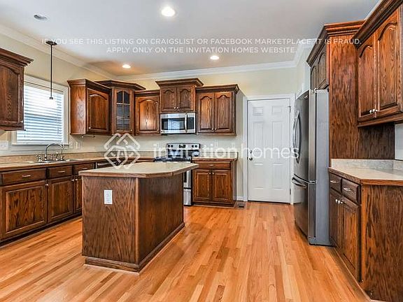 4th image of 71 Hastings Dr