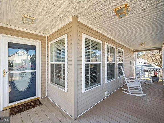 5th image of 67 McArthur Ct