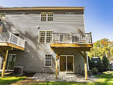 1105 Foster Dr — Photo 22