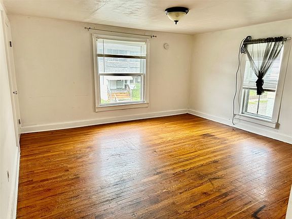 4th image of 16 Parsons St