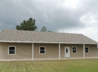 185 N Dobbs Rd, Harrah, OK 73045