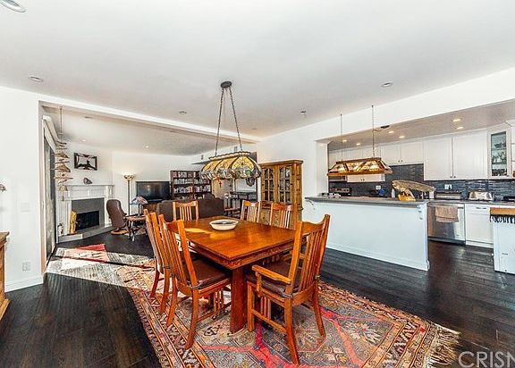4th image of 14115 Moorpark St APT 307