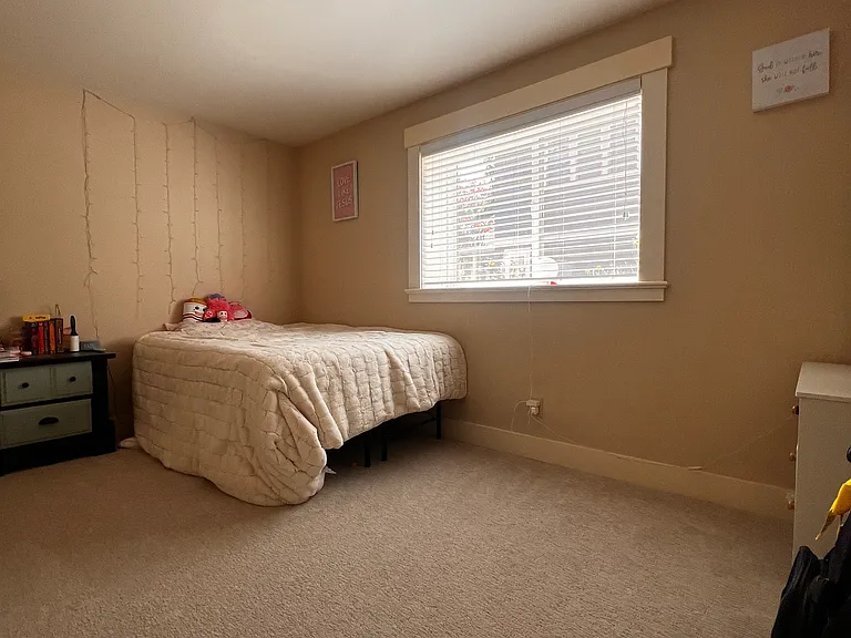 1413 Central St SE — Photo 12