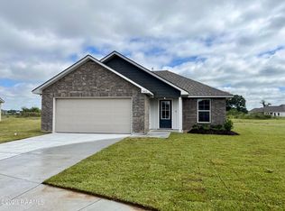 7403 Seven Oaks Cir, Maurice, LA 70555