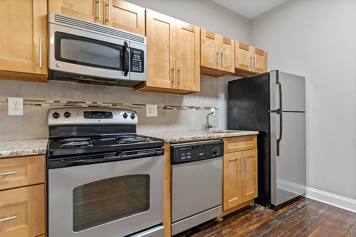 Building Photo - 3832 Baring St #2