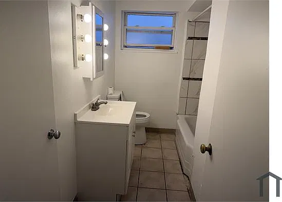 2 bed, $950 — Photo 4