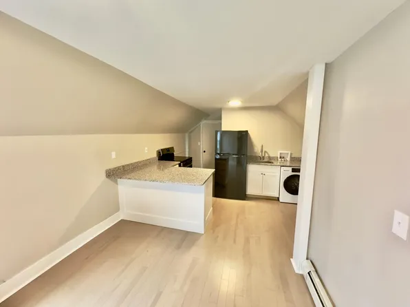 248 Forest St #B, Westbrook, ME 04092