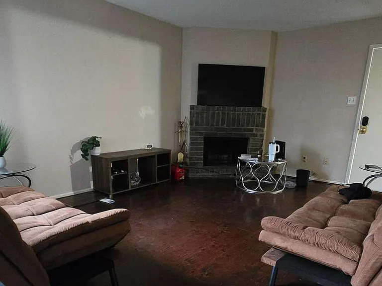 9000 Bissonnet St #307 — Photo 1