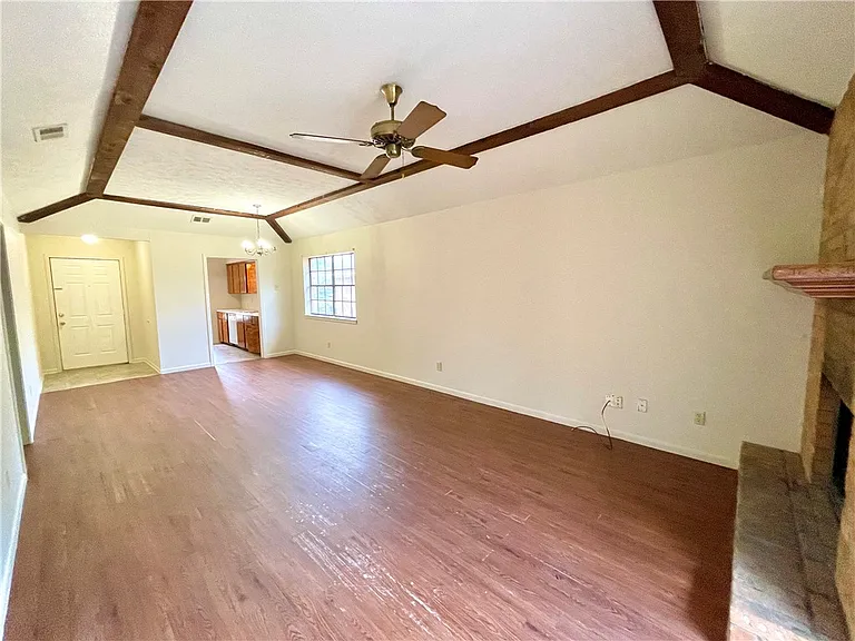 2317 San Pedro Dr — Photo 3