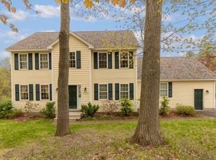 369 Leominster Rd, Lunenburg, MA 01462