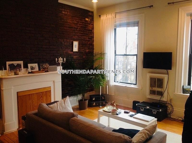 2nd image of 672 Tremont St #1111R