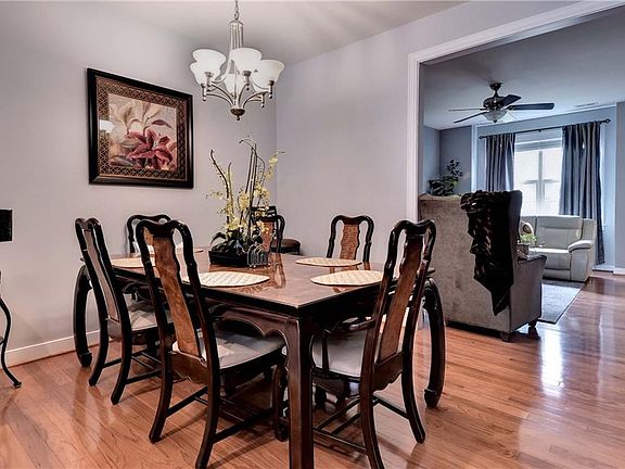 5th image of 228 Lewis Burwell Pl