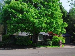 1545 Cloverleaf Rd, Lake Oswego, OR 97034