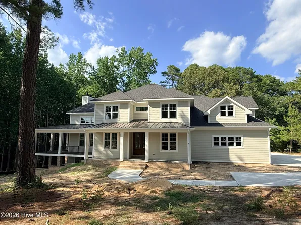 48 Glasgow Drive, Pinehurst, NC 28374