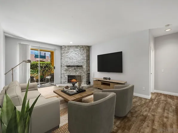 580 Camino De La Reina Unit 120, San Diego, CA 92108