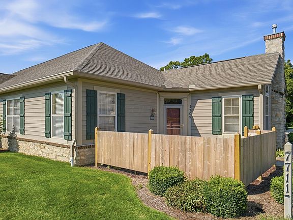 2nd image of 7709 Red Maple Pl
