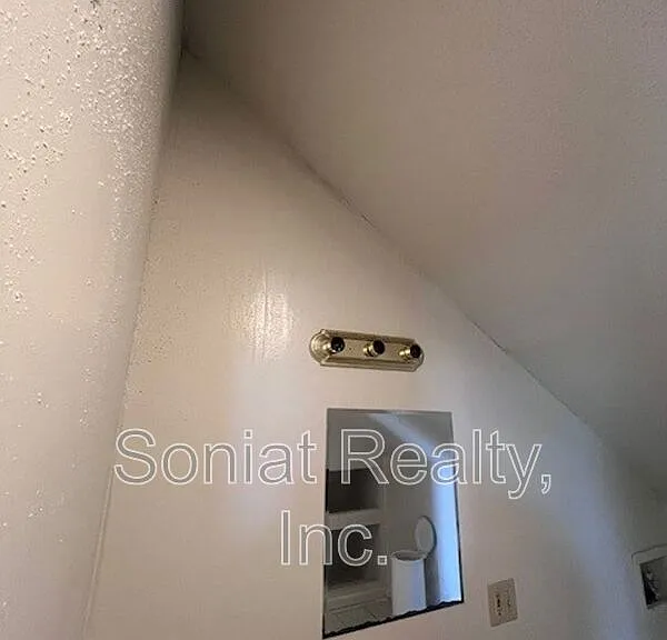 2119 N Villere St #A — Photo 7