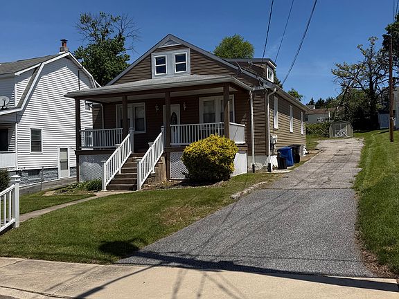 4th image of 2019 Northeast Ave APT 1
