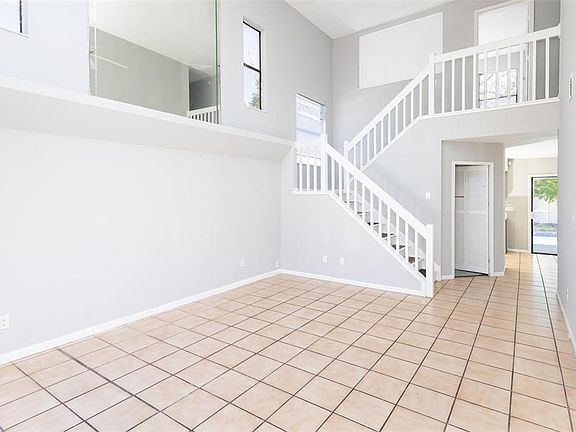 3rd image of 4226 CLOVERLEAF PLACE