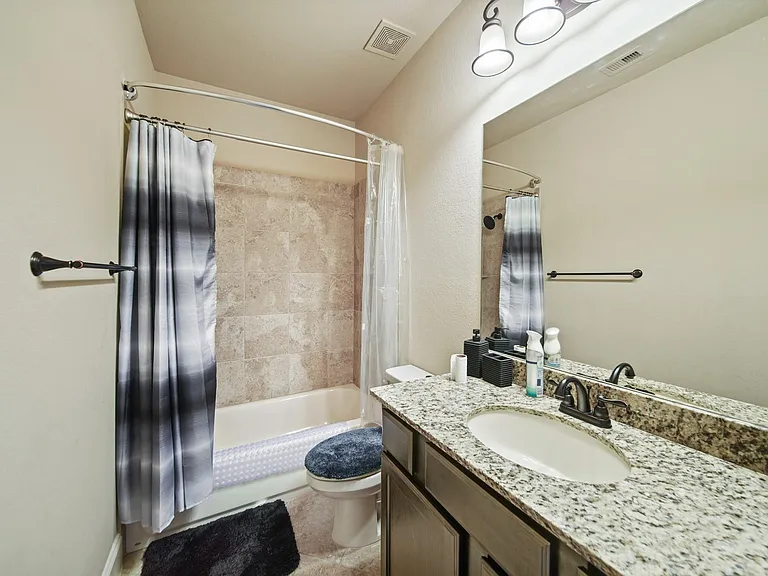 2523 Crossvine Dr — Photo 22