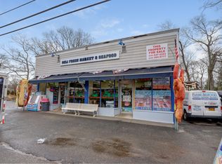 1282 N Sea Rd, Southampton, NY 11968