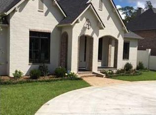 8 Gaillard St, Mobile, AL 36608