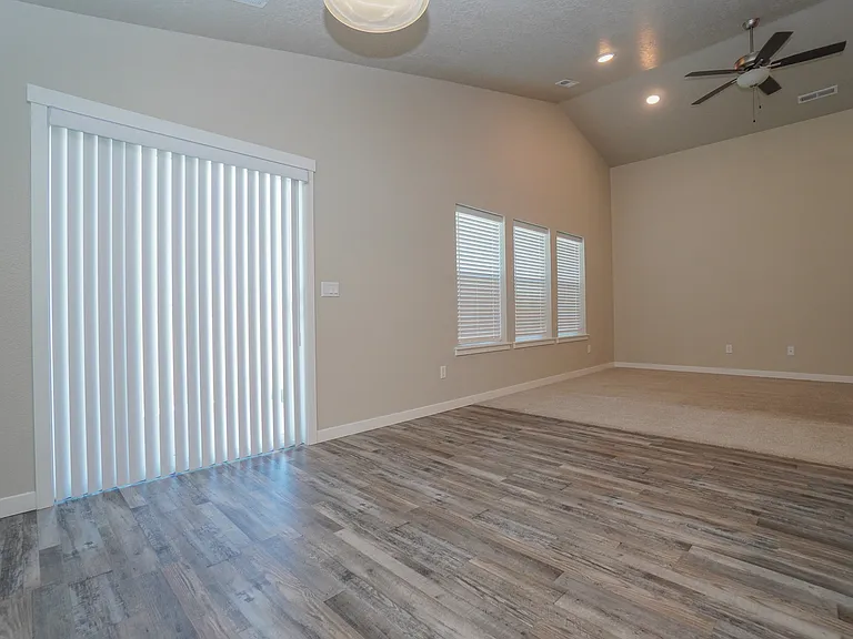 3067 N Greengate Way — Photo 23