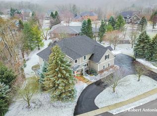4000 Silvergrass Dr NE, Grand Rapids, MI 49525
