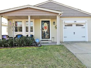 14 Polonaise Dr, Toms River, NJ 08757