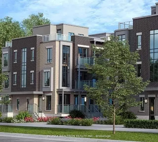 721 Lawrence Ave W #73 — Photo 3