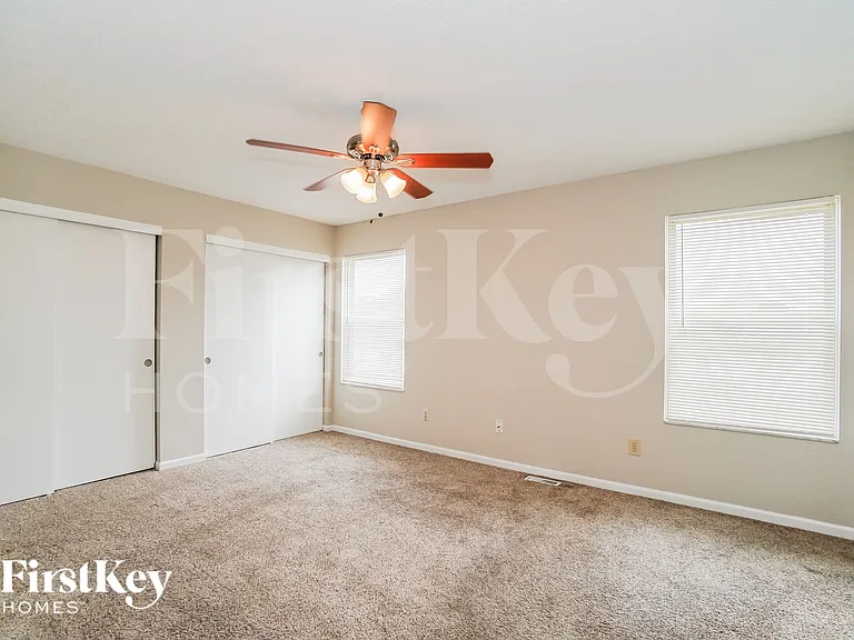2926 Fenwood Dr — Photo 12