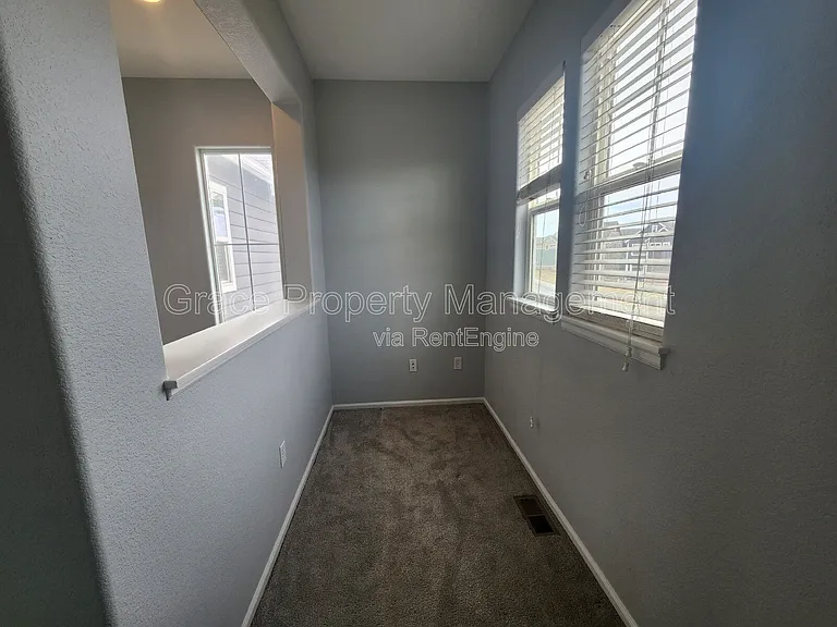 1969 Fairway Pointe Dr — Photo 12