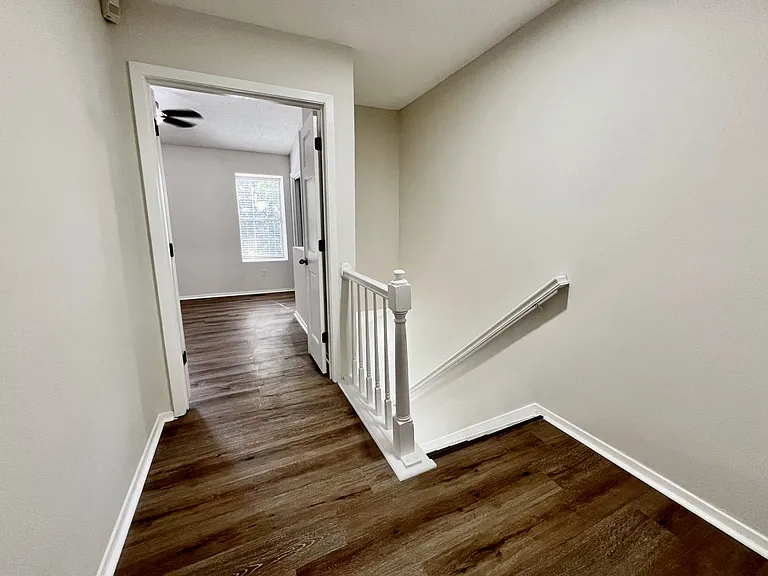 904 Wedgewood Way — Photo 13